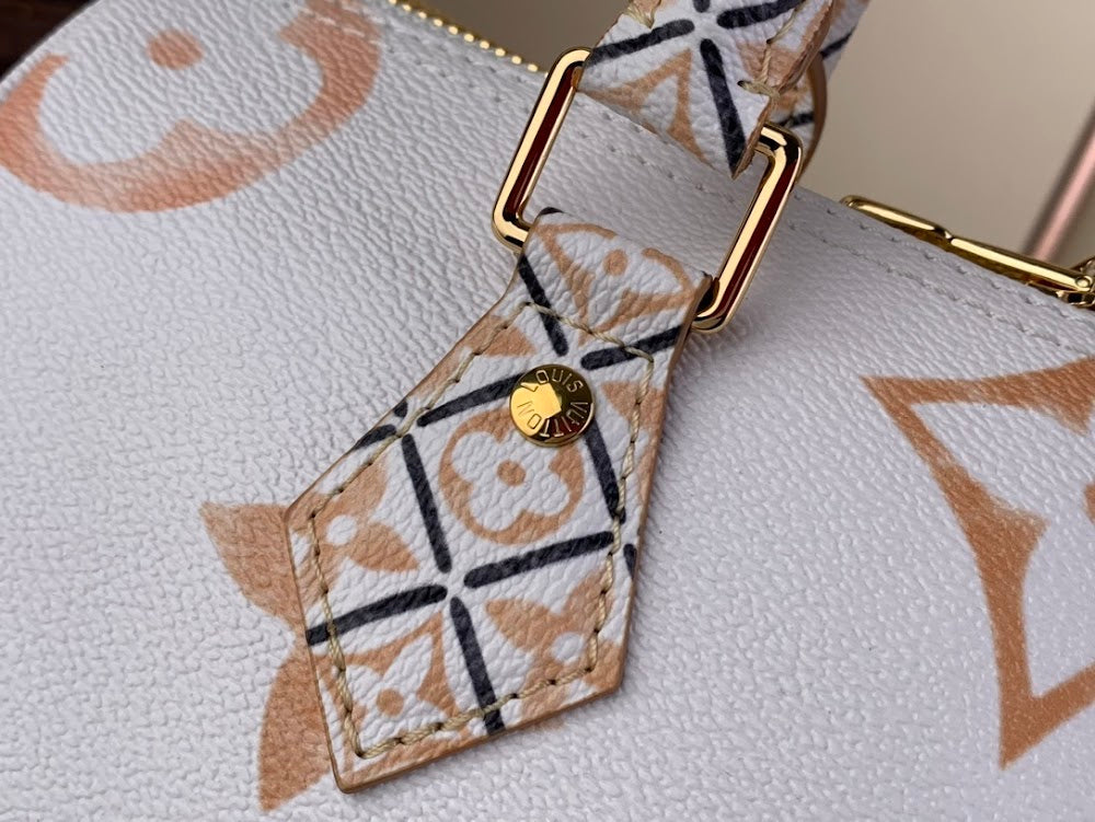 Dragons Bags ln Luxury Bag --61680