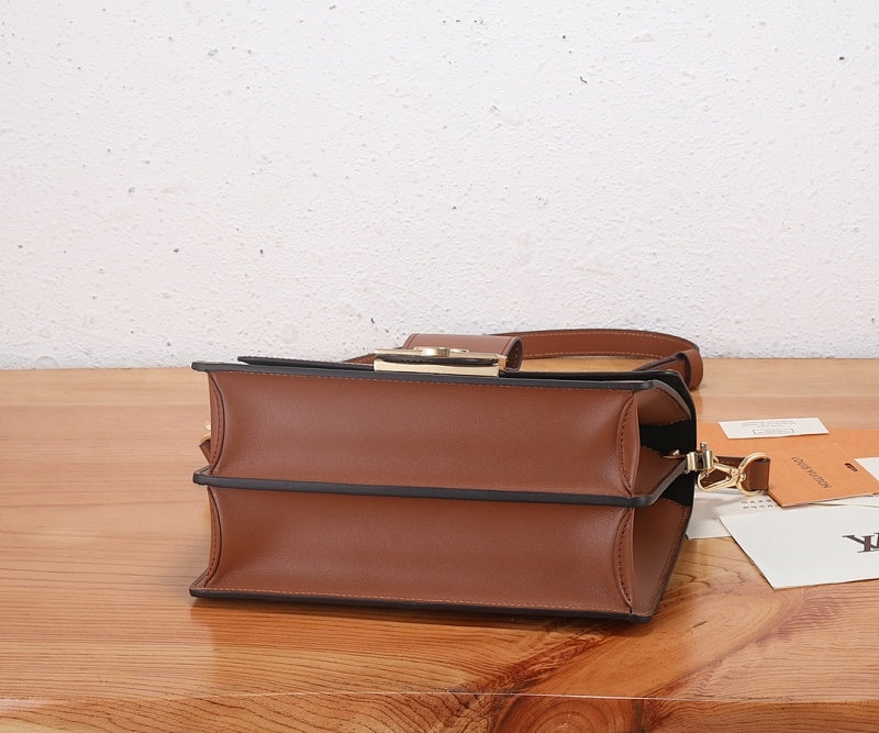 Dragons Bags ln Luxury Bag --81524