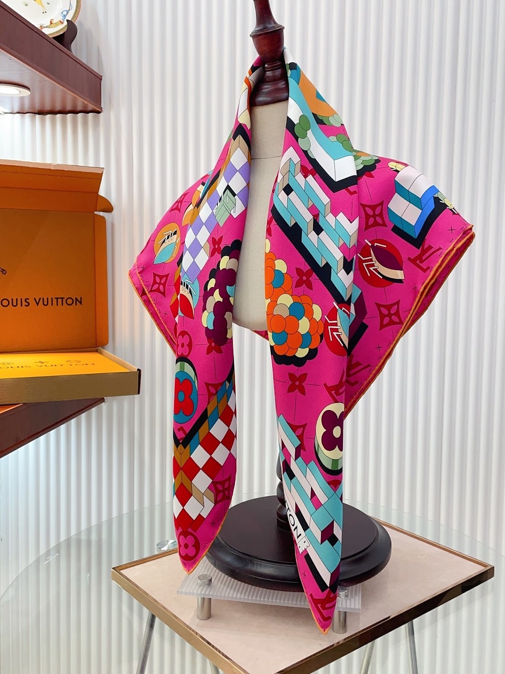 Dragons Bags Premium Designer Scarf --98817