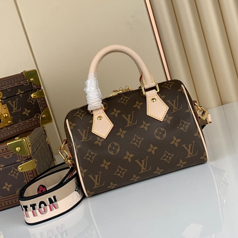 Dragons Bags ln Luxury Bag --58977