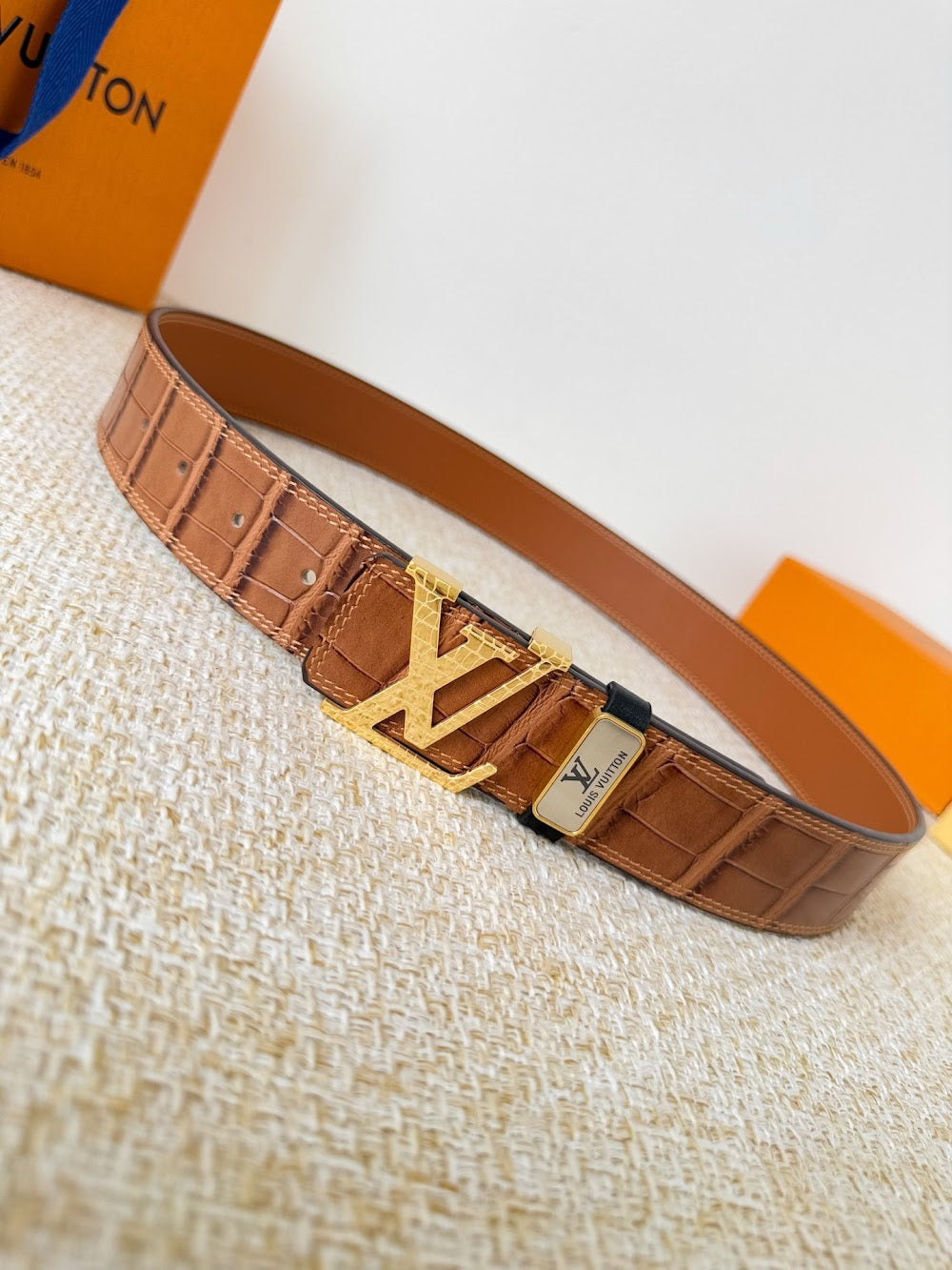 Dragons Bags ln Luxury Belt --107284