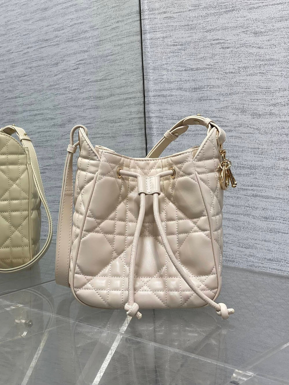 new-designer-premium-bags-nm16787