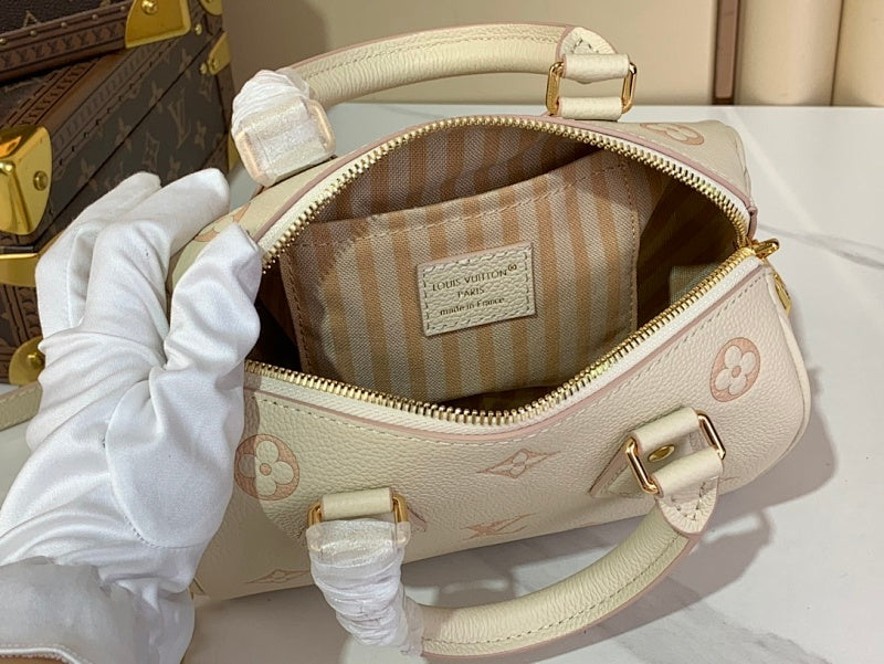 Dragons Bags ln Luxury Bag --56597