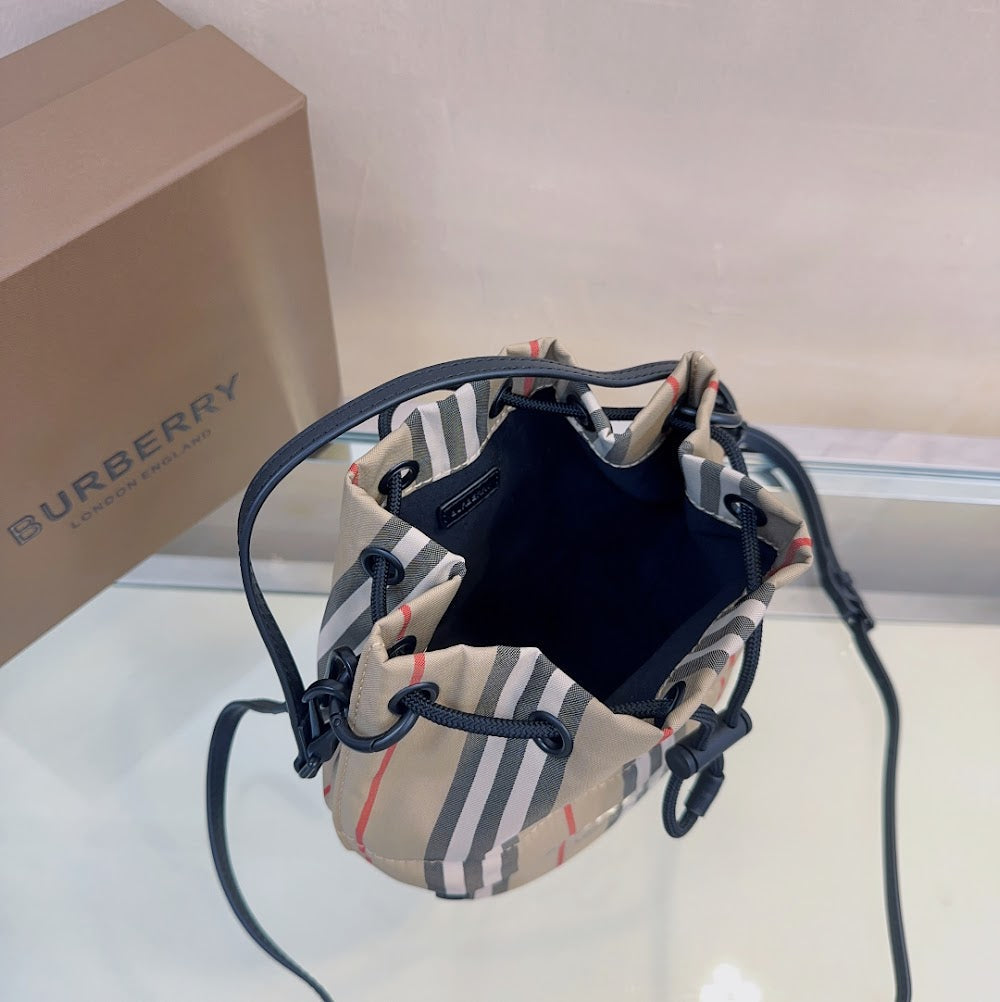 Dragons Bags Burberryn Luxury Bag --91625