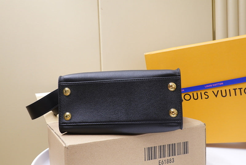 Dragons Bags ln Luxury Bag --56630