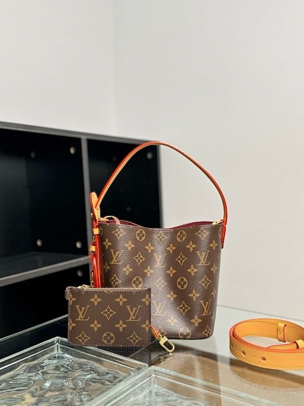 Dragons Bags ln Luxury Bag --81805
