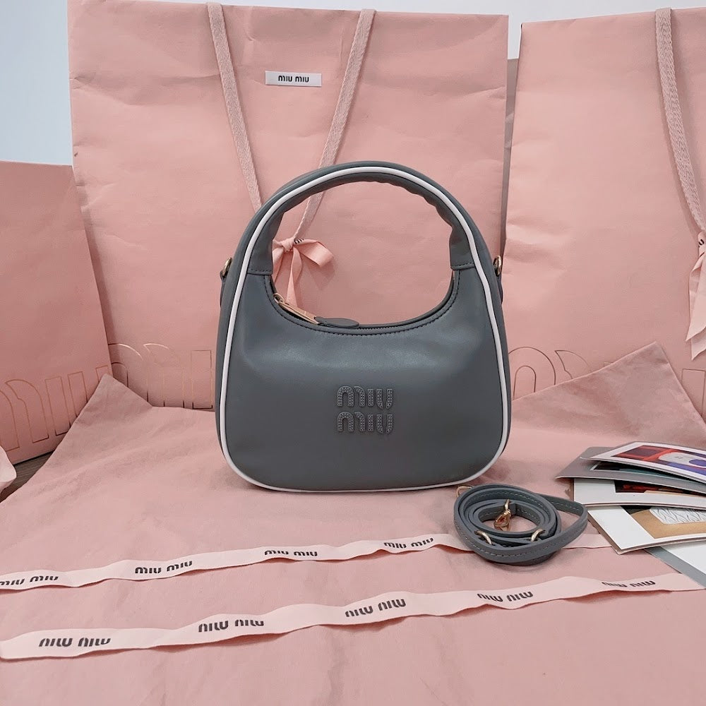 Dragons Bags Miun Miun Luxury Bag --122680