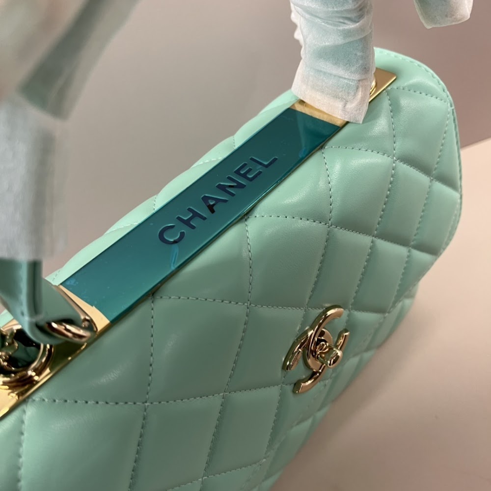 new-luxury-designer-bags-nm9704