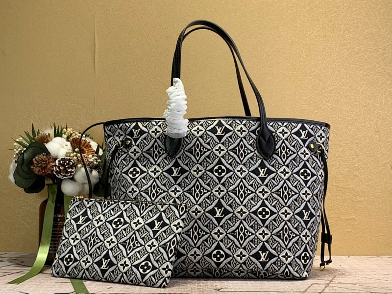 Dragons Bags ln Luxury Bag --59330