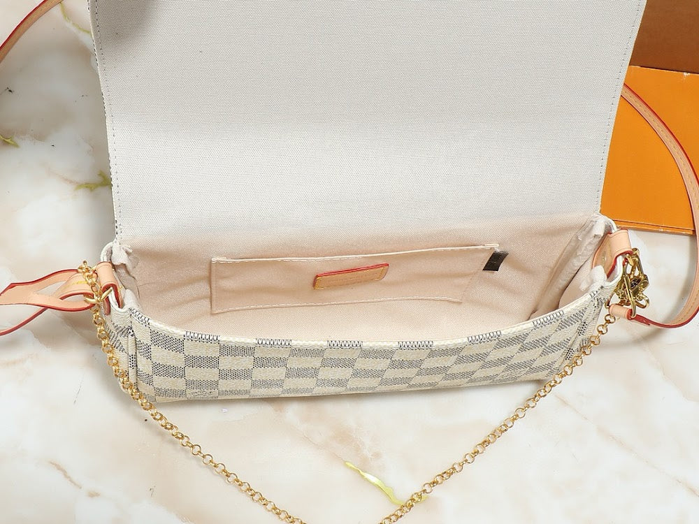 Dragons Bags ln Luxury Bag --81657