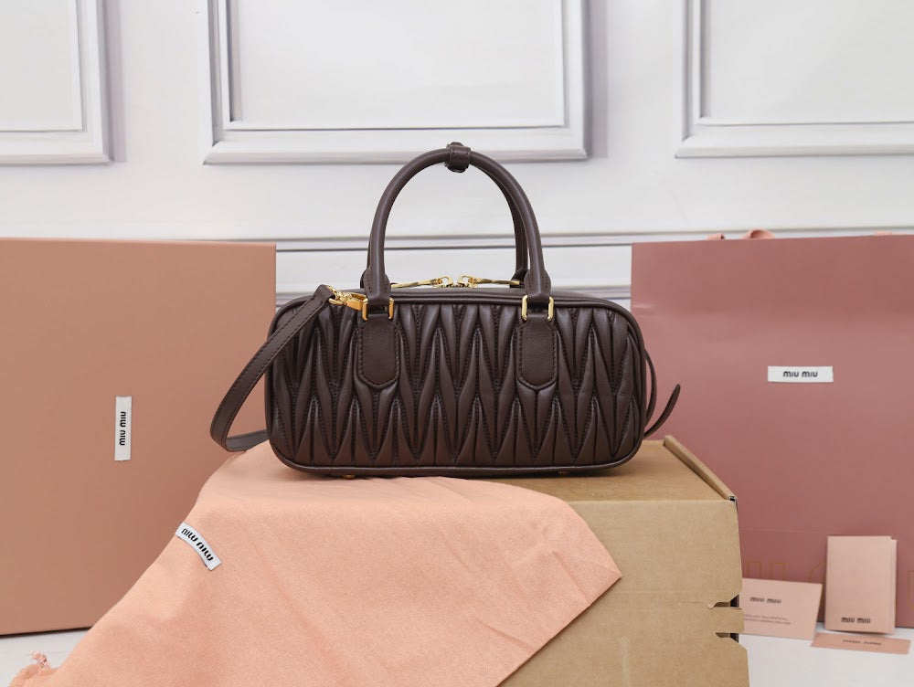 Dragons Bags Miun Miun Luxury Bag --123382