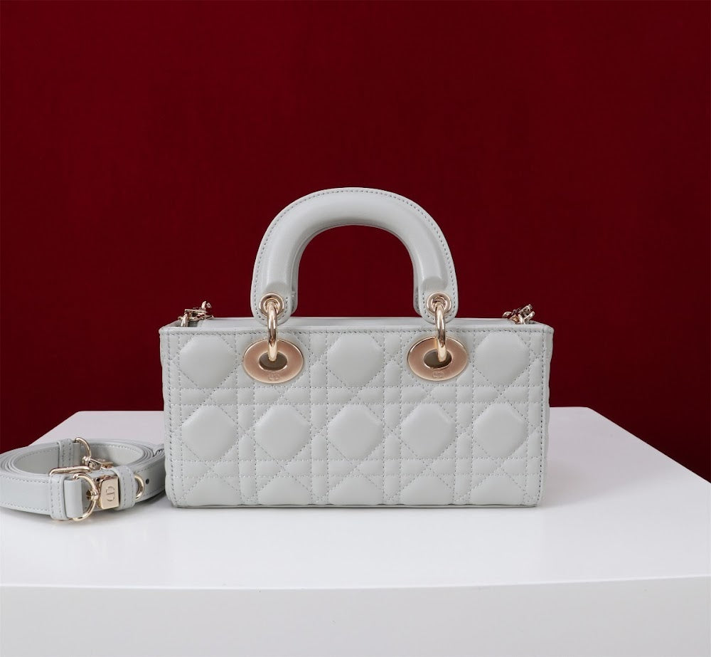 Dragons BagsDiorn Luxury Bag --114730