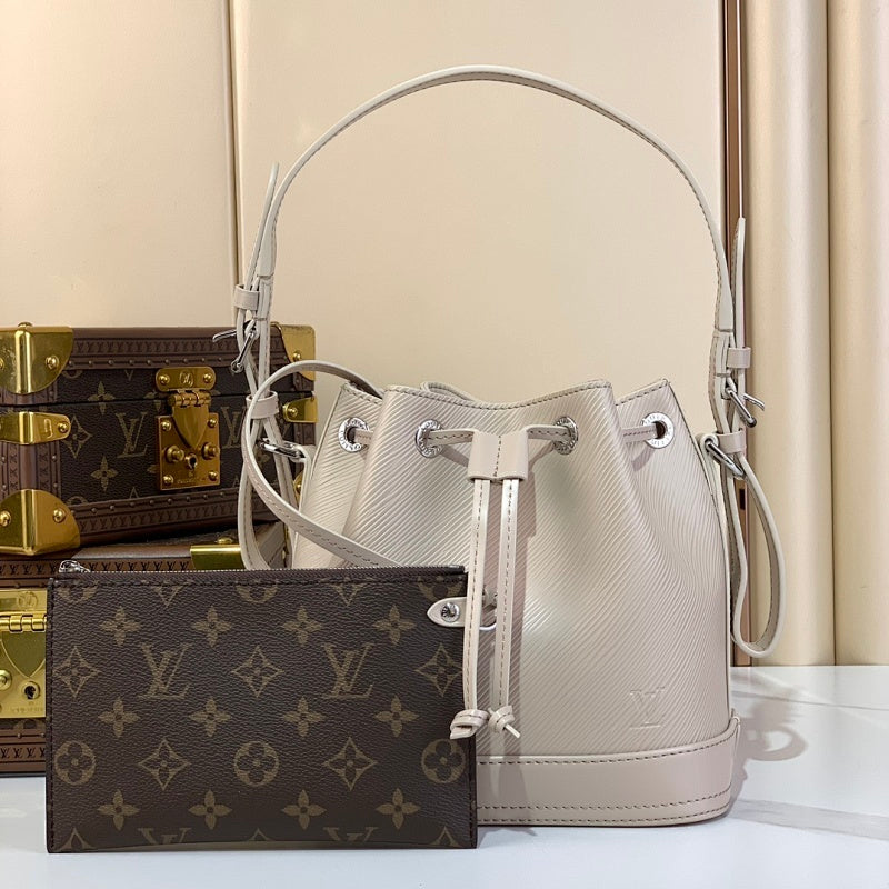 Dragons Bags ln Luxury Bag --62608