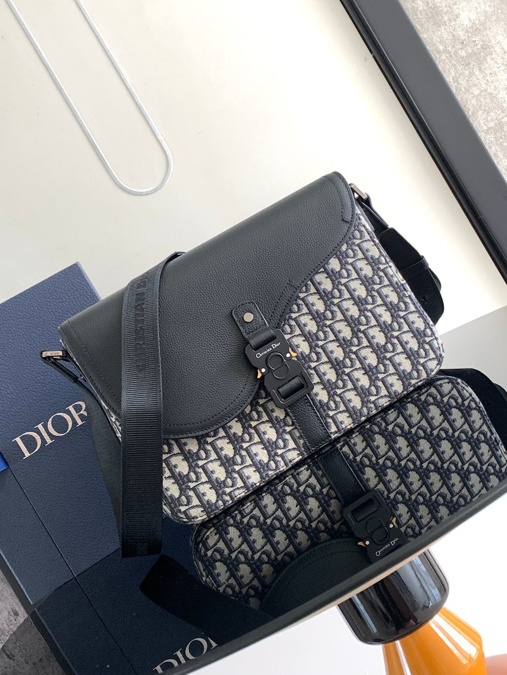 Dragons BagsDiorn Luxury Bag --115160