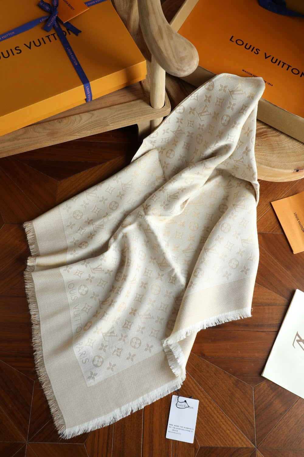 Dragons Bags Premium Designer Scarf --99456