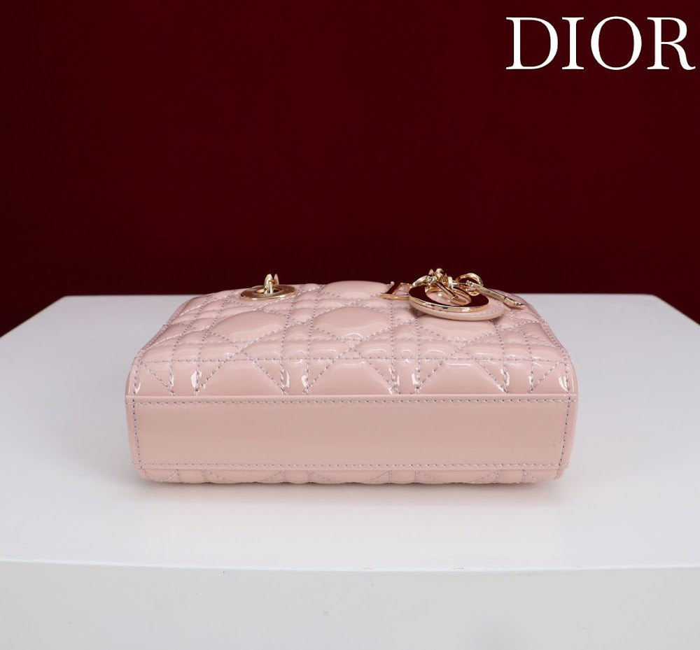Dragons BagsDiorn Luxury Bag --116490