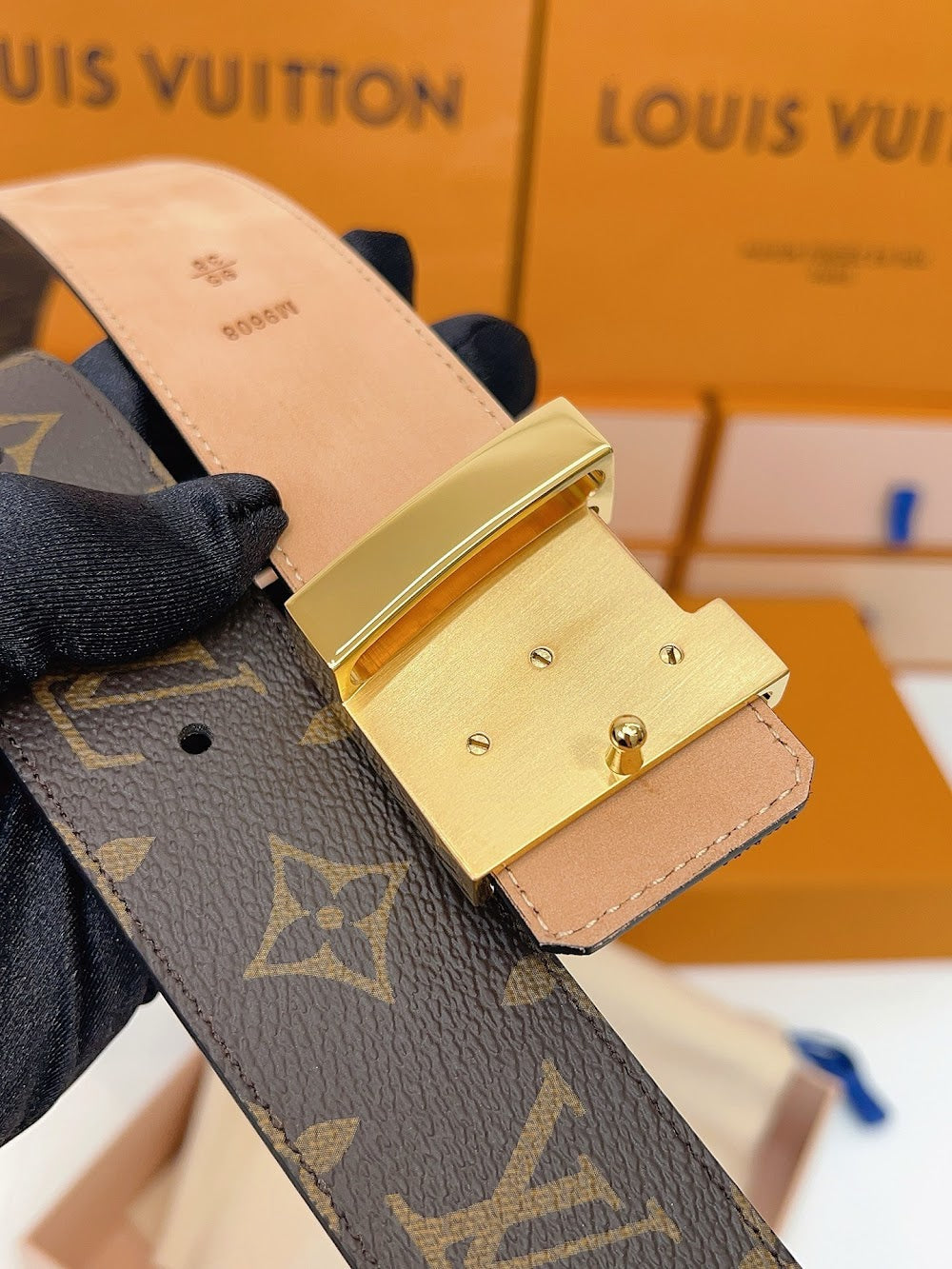 Dragons Bags ln Luxury Belt --107447