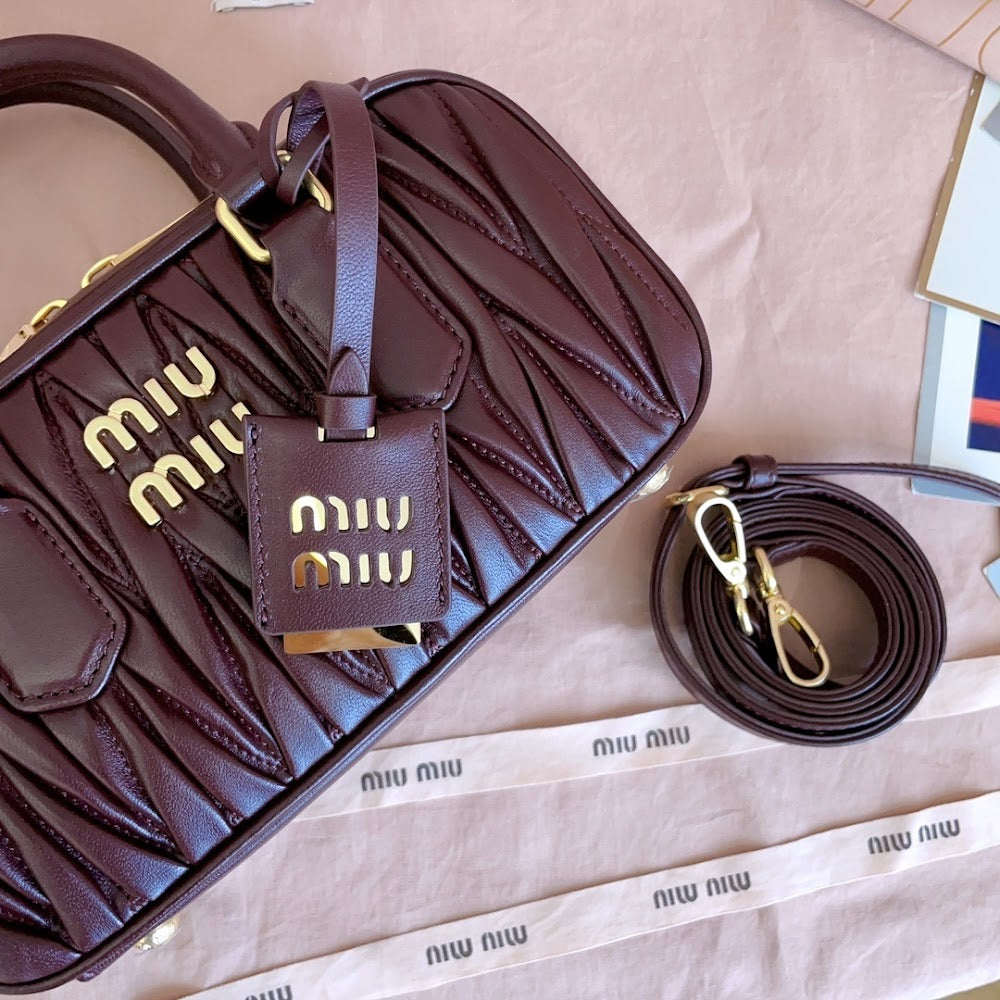 Dragons Bags Miun Miun Luxury Bag --122529