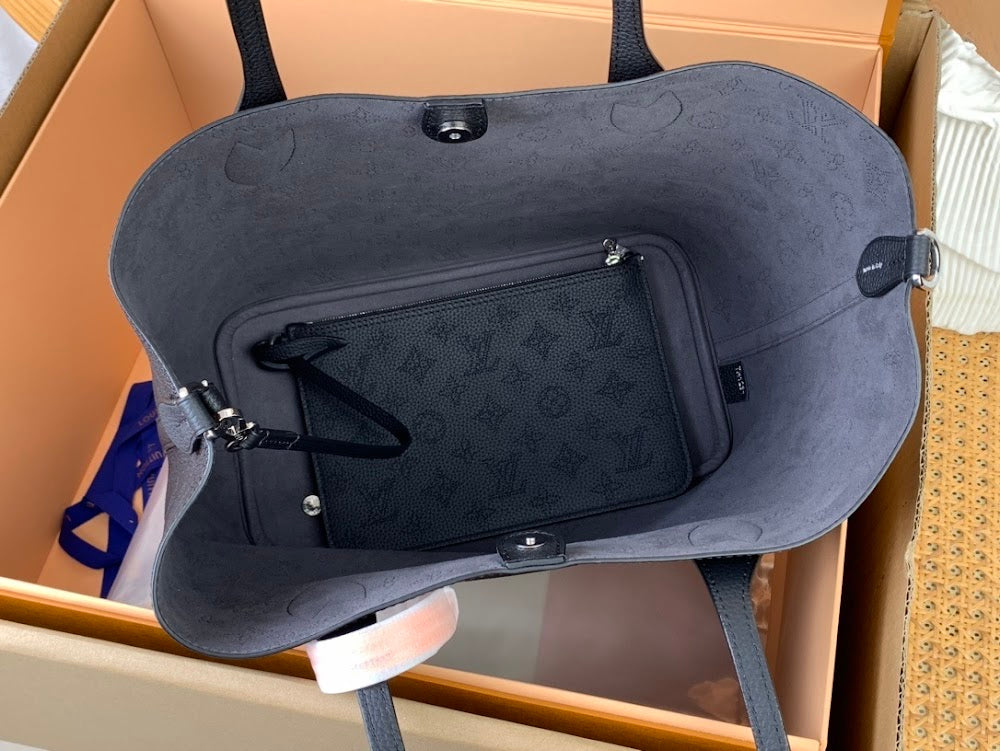 Dragons Bags ln Luxury Bag --61660