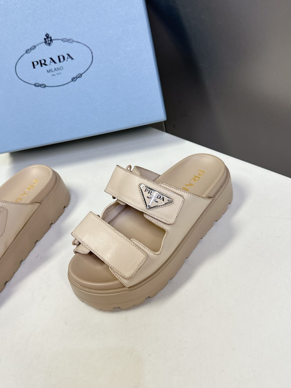 Dragons Bags Prada Luxury Heels --53312