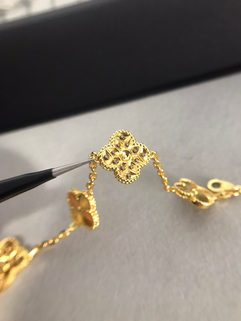 Dragons Bags VCA Luxury Jewelry --51680