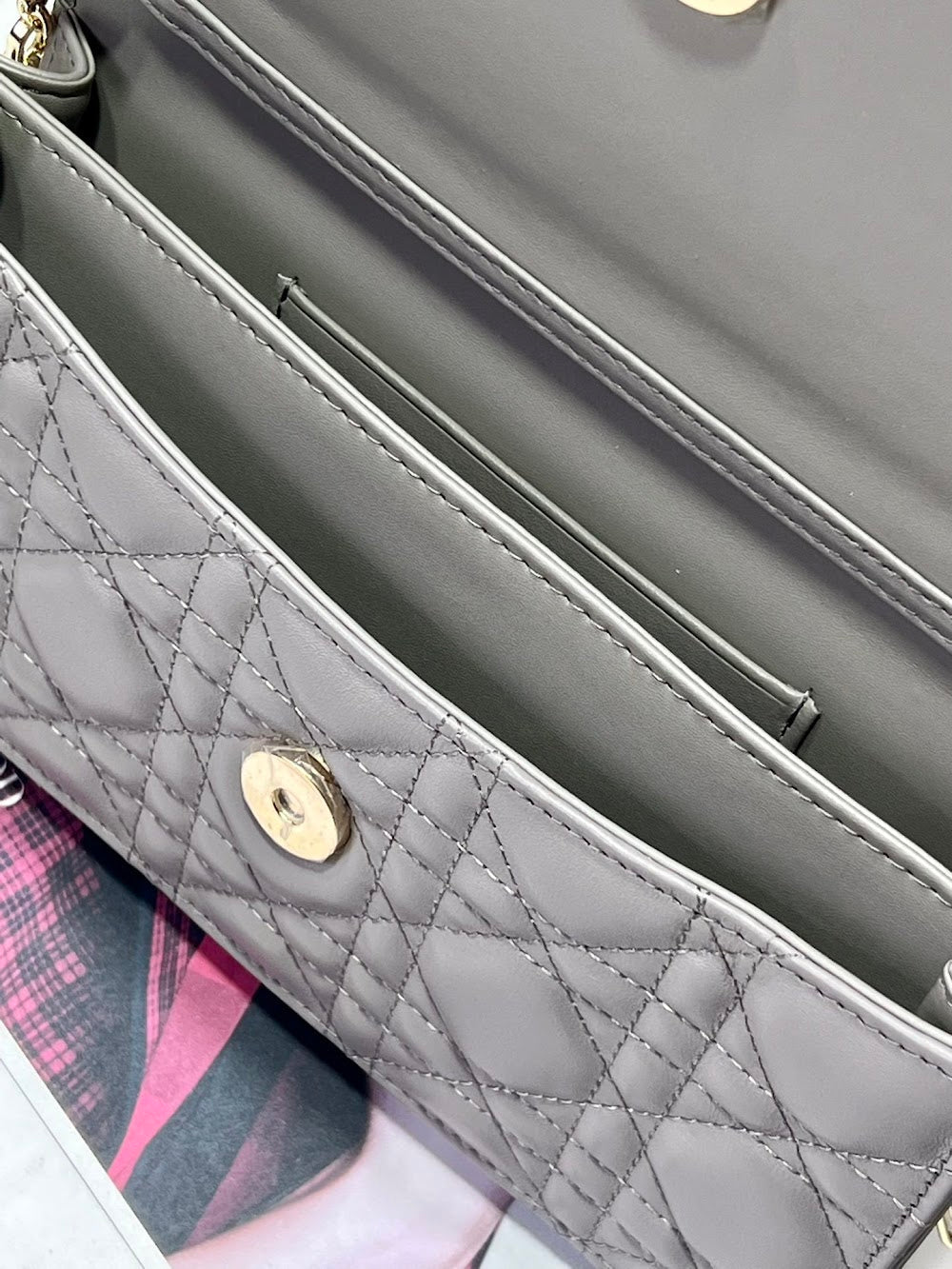 Dragons BagsDiorn Luxury Bag --116197