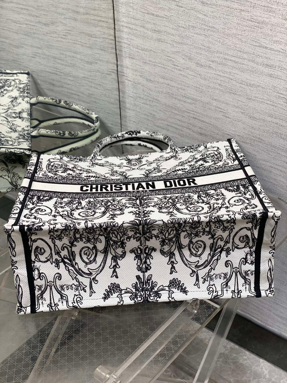 Dragons BagsDiorn Luxury Bag --115459