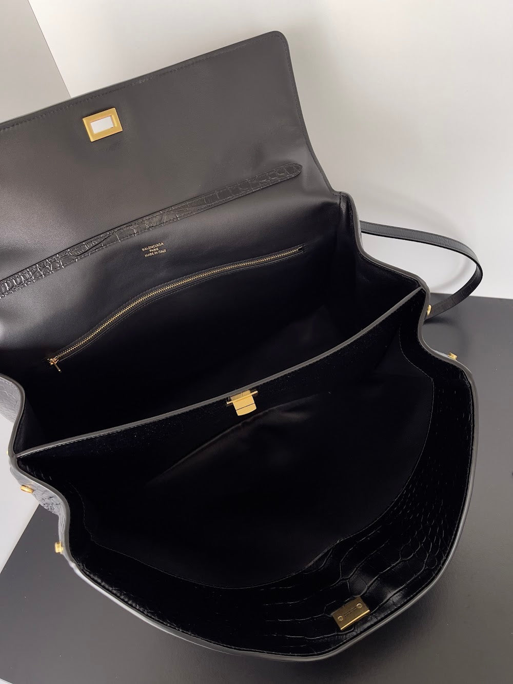 Dragons Bags Balenciaga Luxury Bag --111557