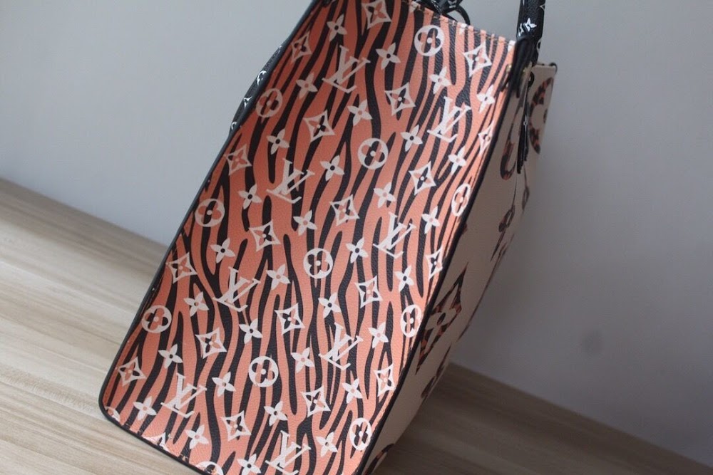 Dragons Bags ln Luxury Bag --56646