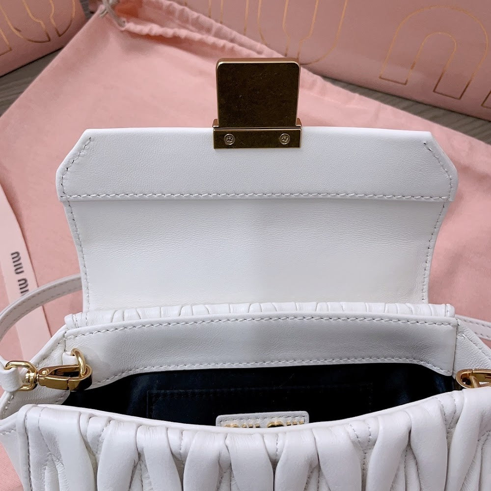 Dragons Bags Miun Miun Luxury Bag --123256