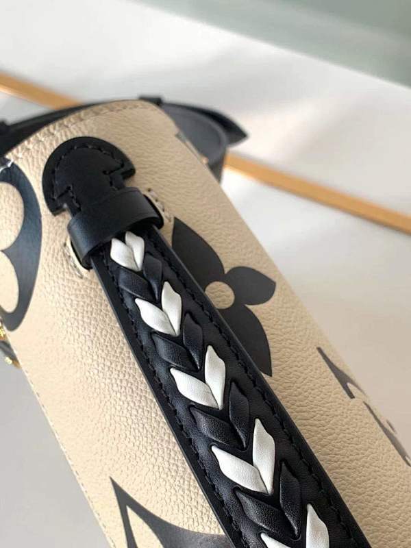 Dragons Bags ln Luxury Bag --59525