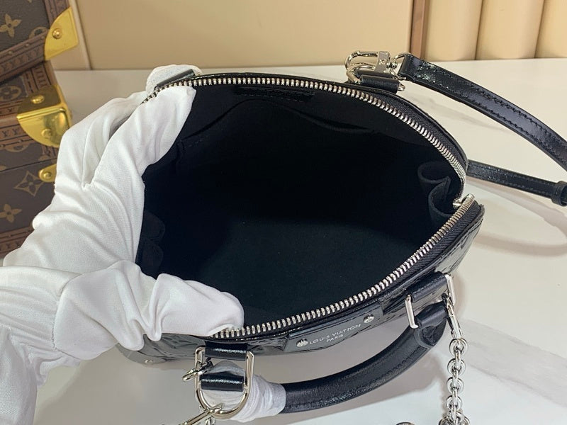 Dragons Bags ln Luxury Bag --63054