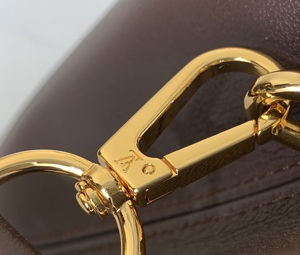 Dragons Bags ln Luxury Bag --95729