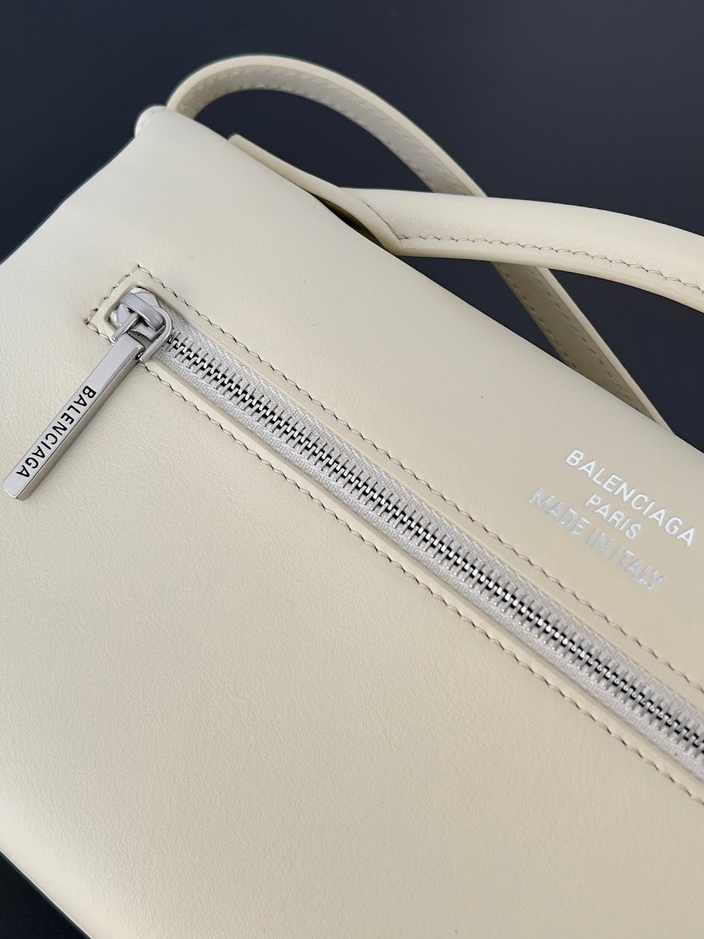 Dragons Bags Balenciaga Luxury Bag --111513