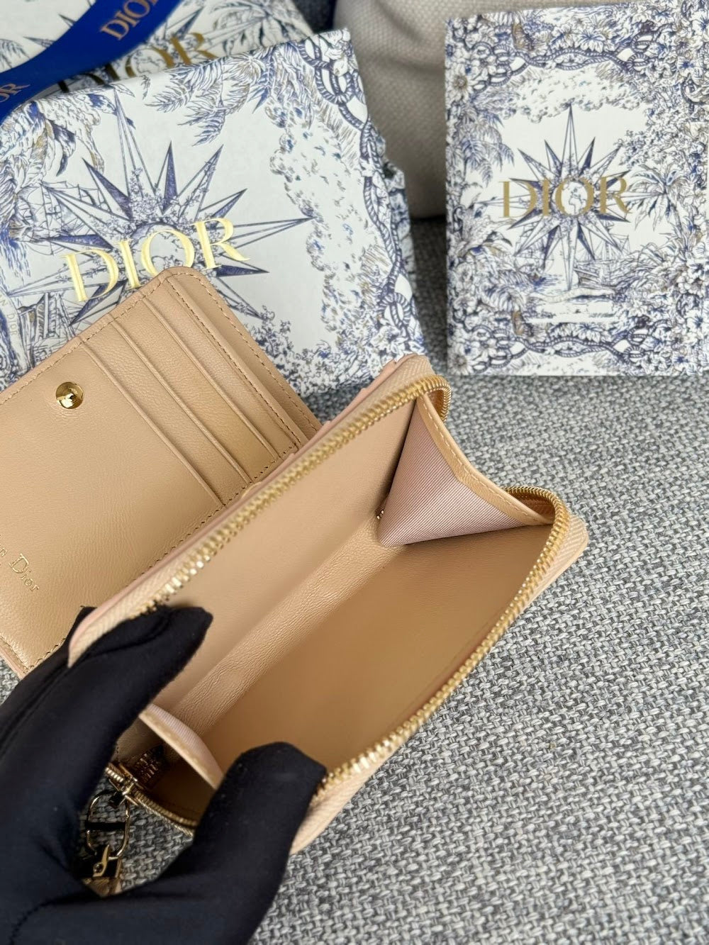 Dragons BagsDiorn Luxury Bag --115221