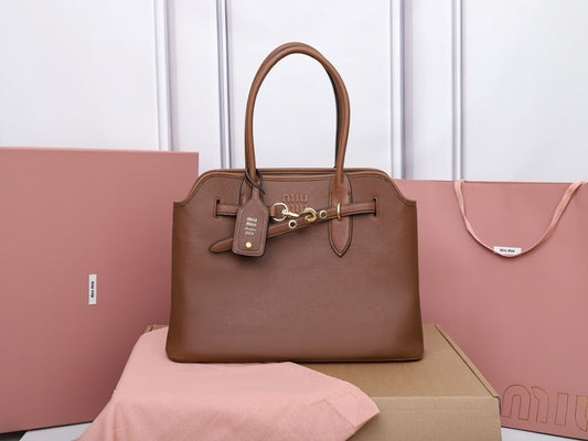 Dragons Bags Miun Miun Luxury Bag --123375