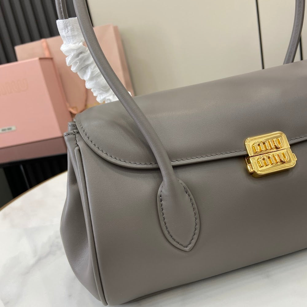 Dragons Bags Miun Miun Luxury Bag --122362