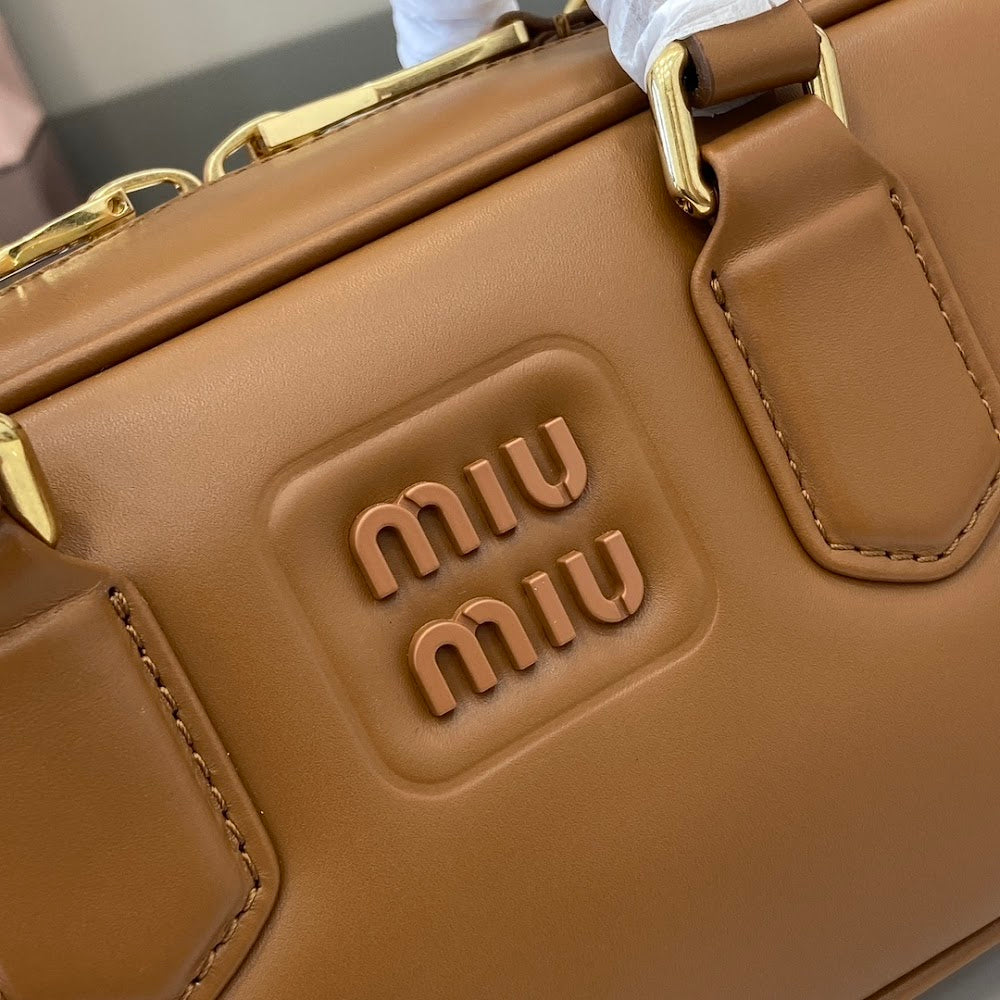 Dragons Bags Miun Miun Luxury Bag --122188