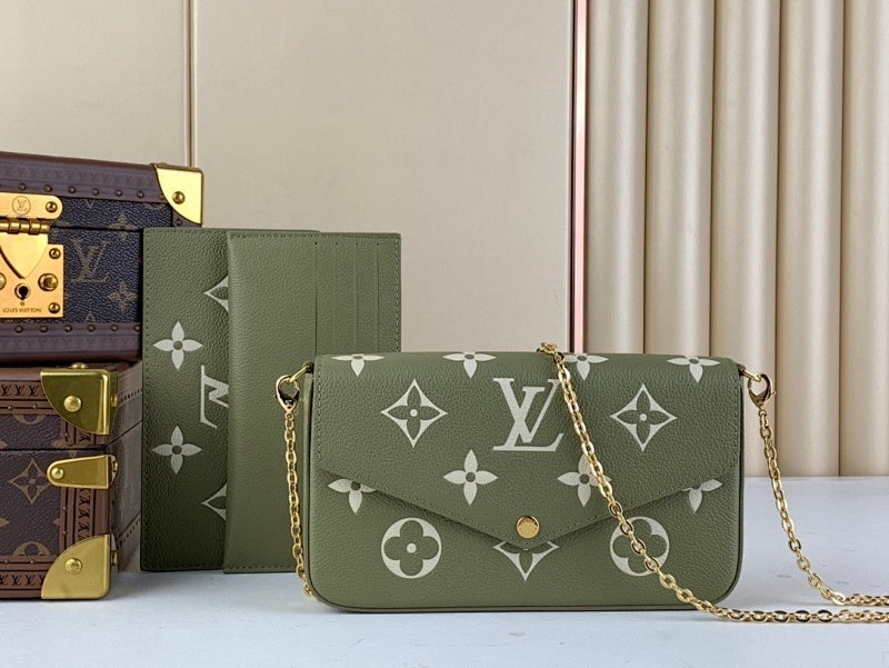 Dragons Bags ln Luxury Bag --61793