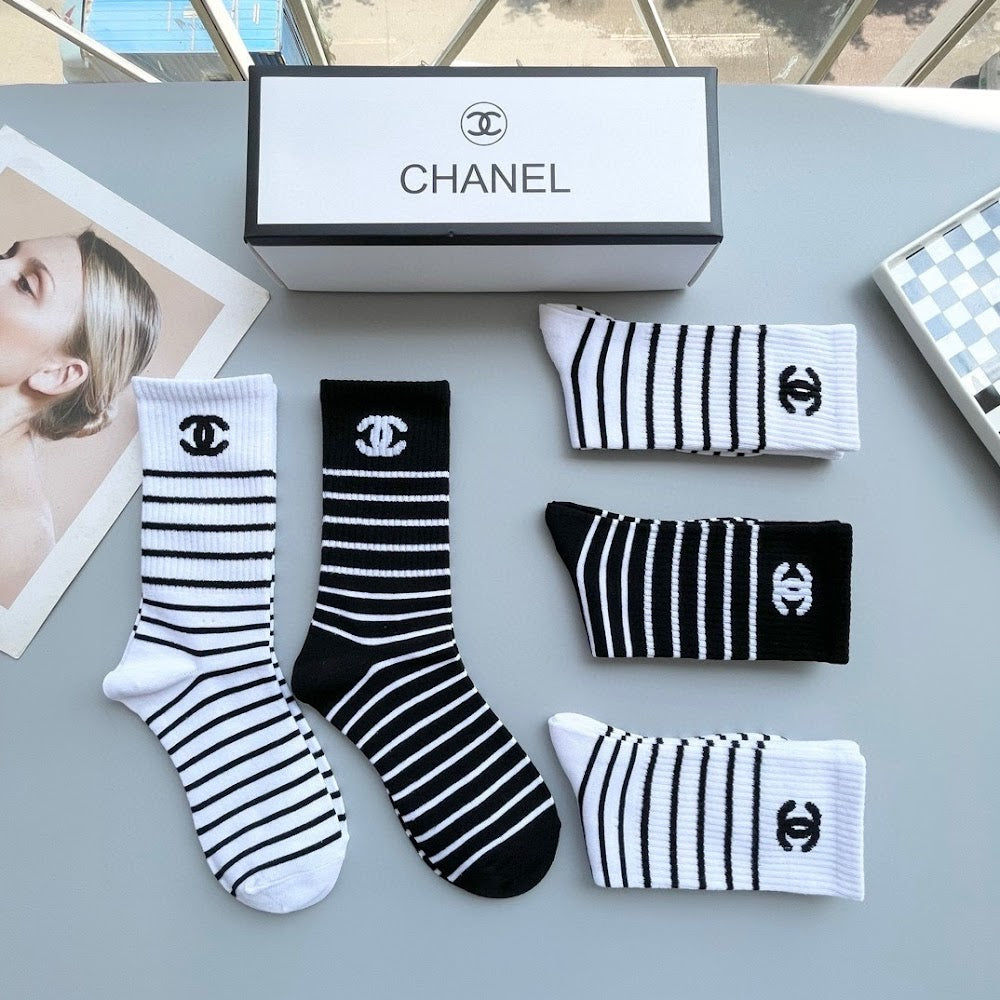Dragons Bags Premium Luxury Socks --97739