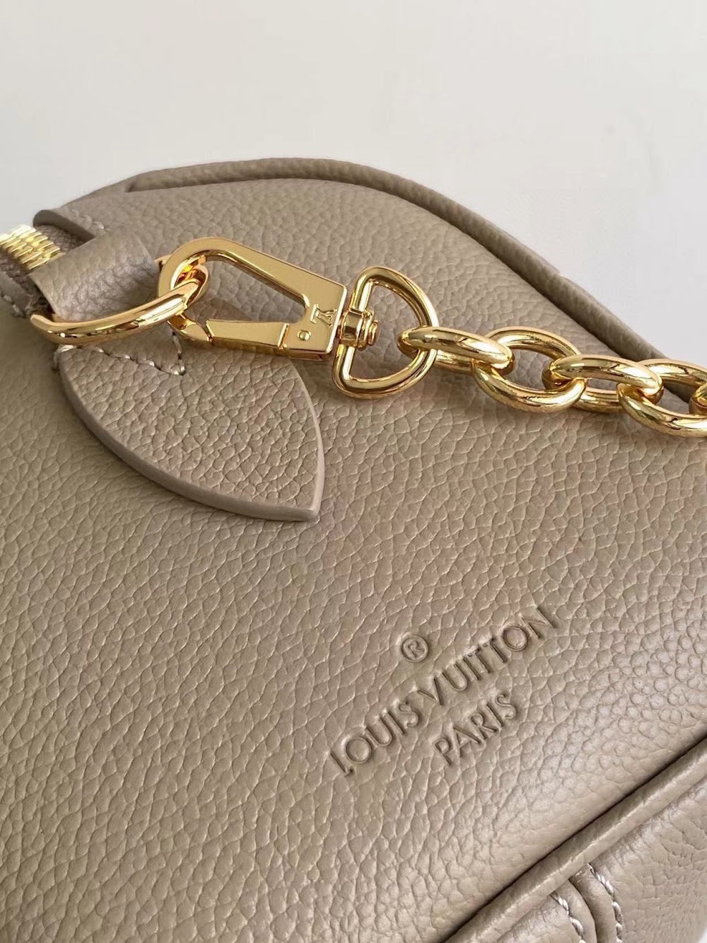 Dragons Bags ln Luxury Bag --96948