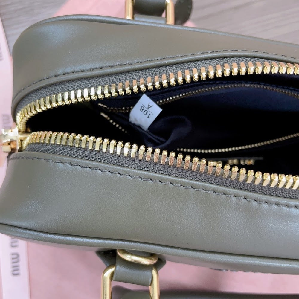 Dragons Bags Miun Miun Luxury Bag --123282