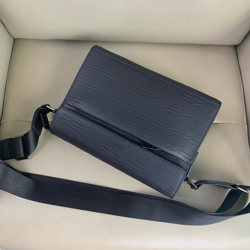 Dragons Bags ln Luxury Bag --71051
