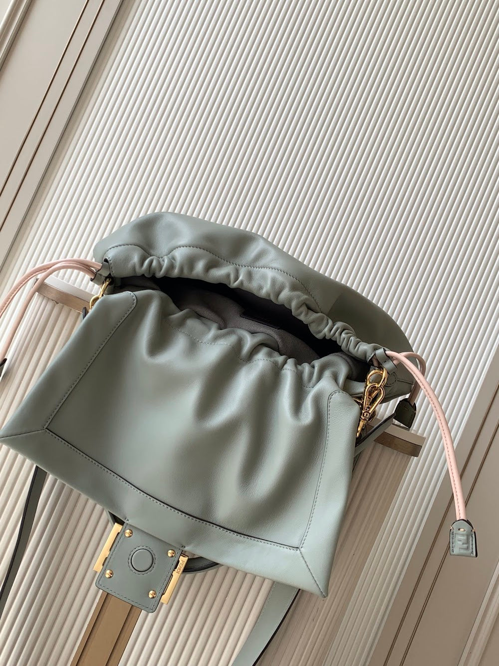 new-designer-premium-bags-nm15034