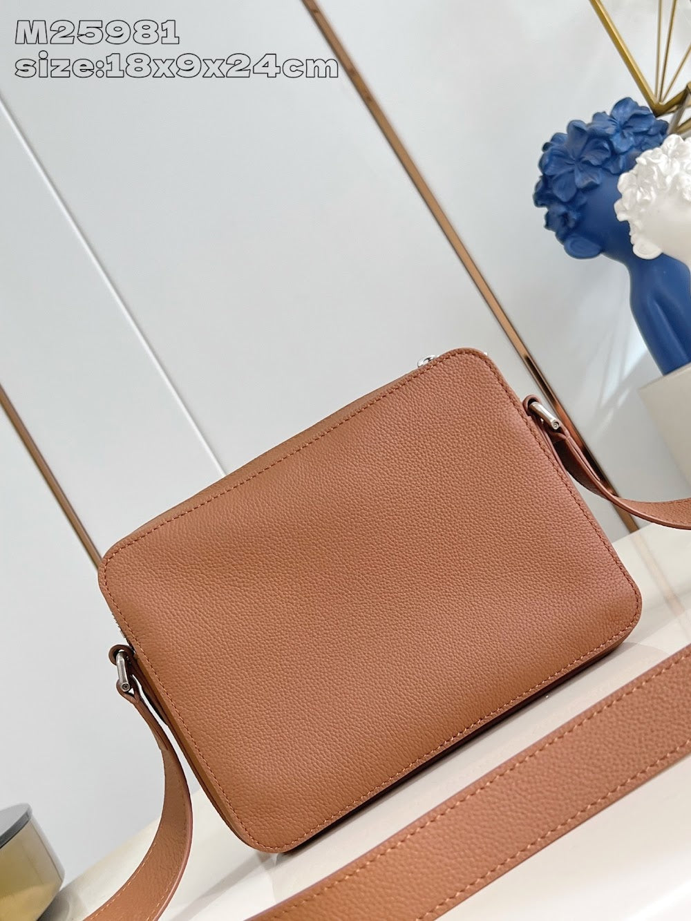 Dragons Bags ln Luxury Bag --97570
