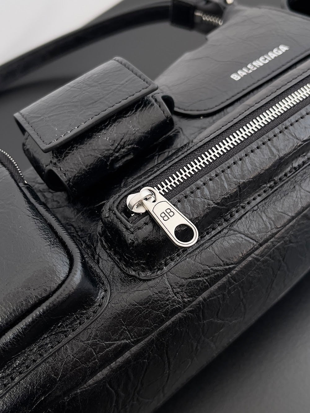 Dragons Bags Balenciaga Luxury Bag --111194