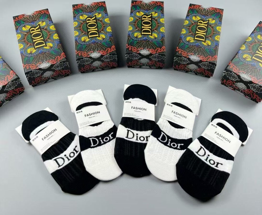 Dragons Bags Premium Luxury Socks --98198