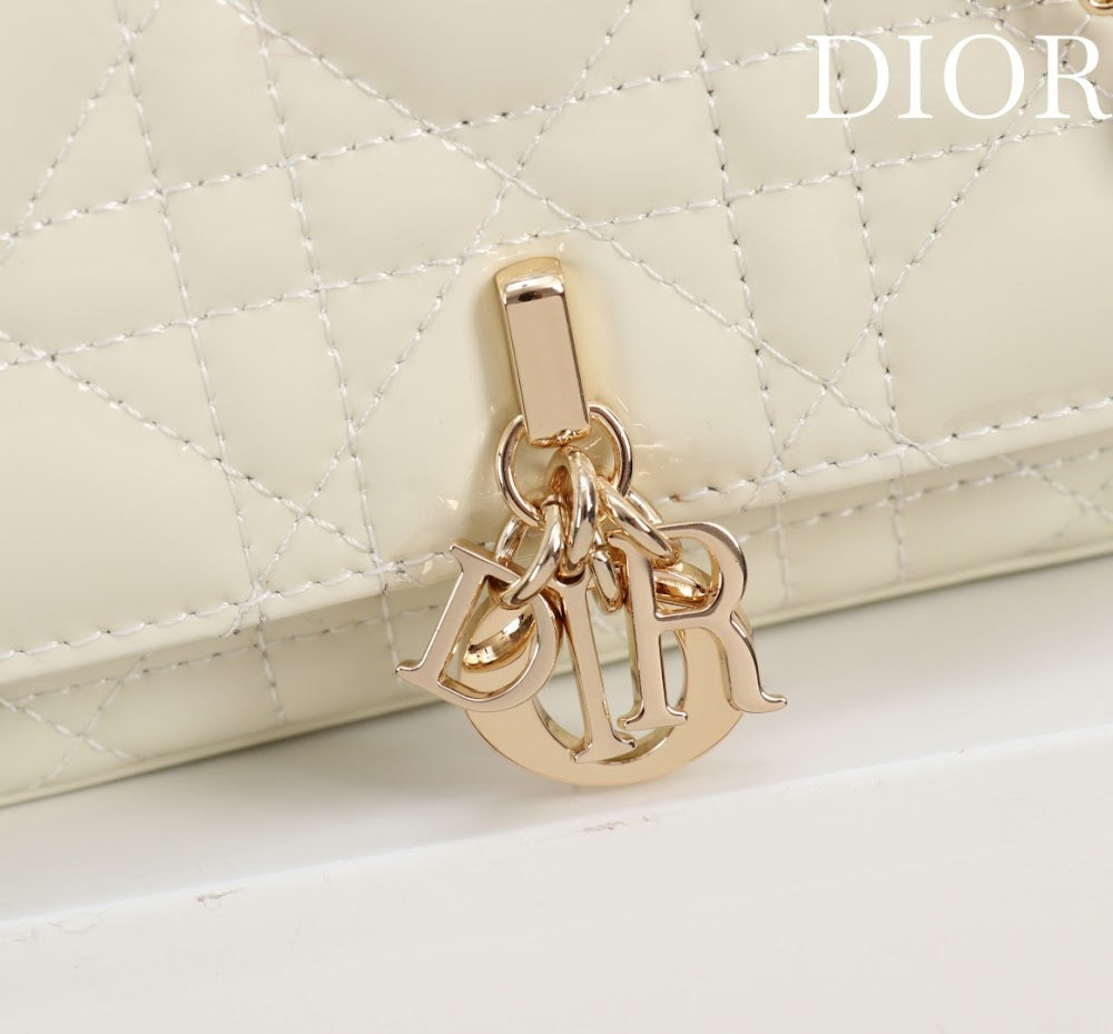 Dragons BagsDiorn Luxury Bag --116335