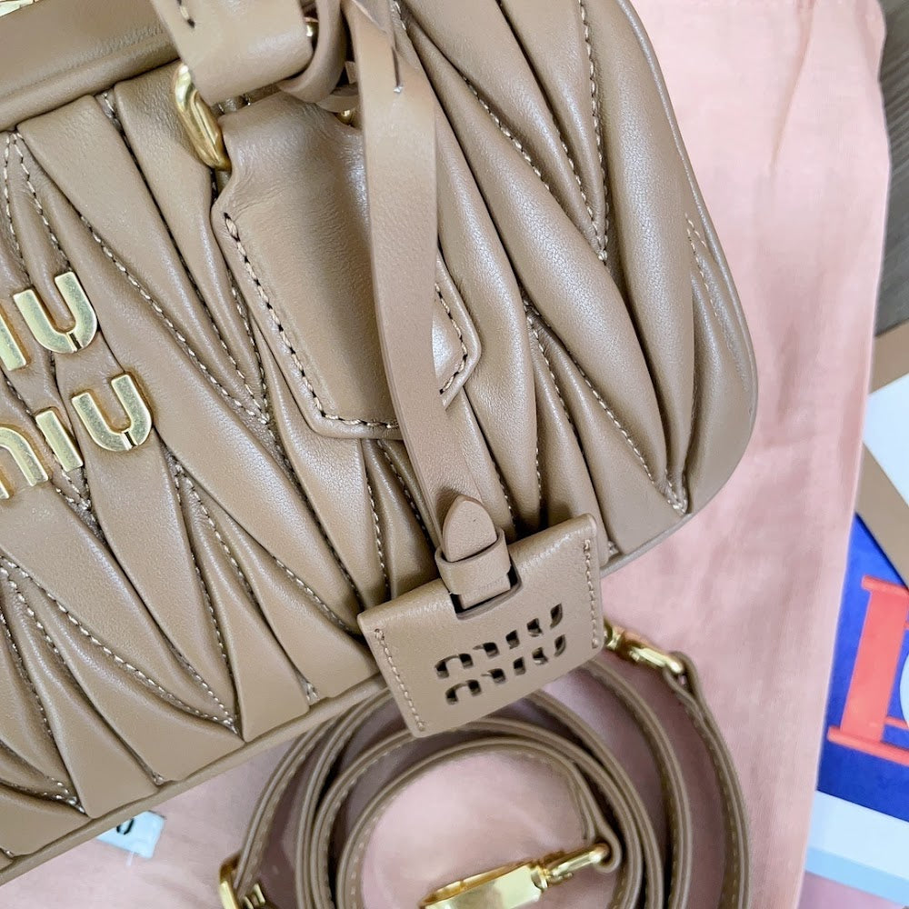 Dragons Bags Miun Miun Luxury Bag --122477