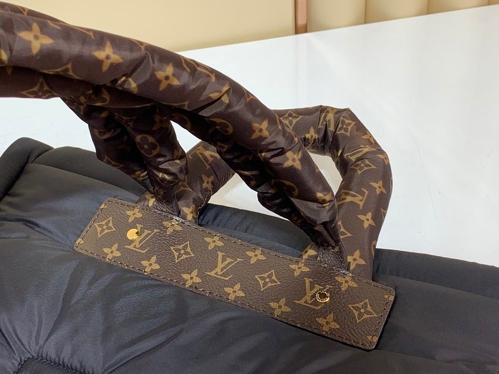 Dragons Bags ln Luxury Bag --60713